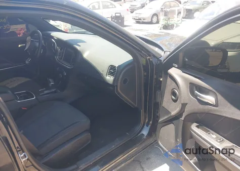 2017 Dodge Charger R/T z USA, uszkodzony, nr VIN 2C3CDXCT1HH563389